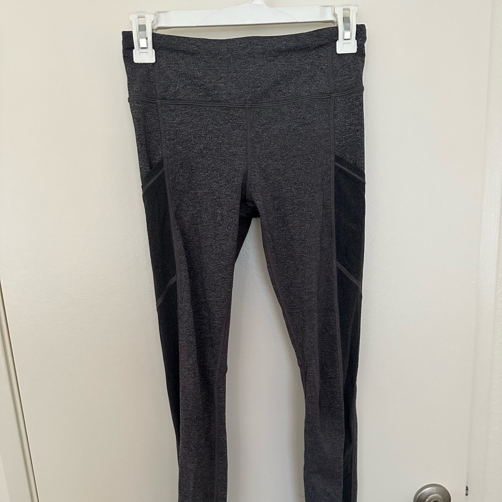 Lululemon long grey leggings size small with pockets